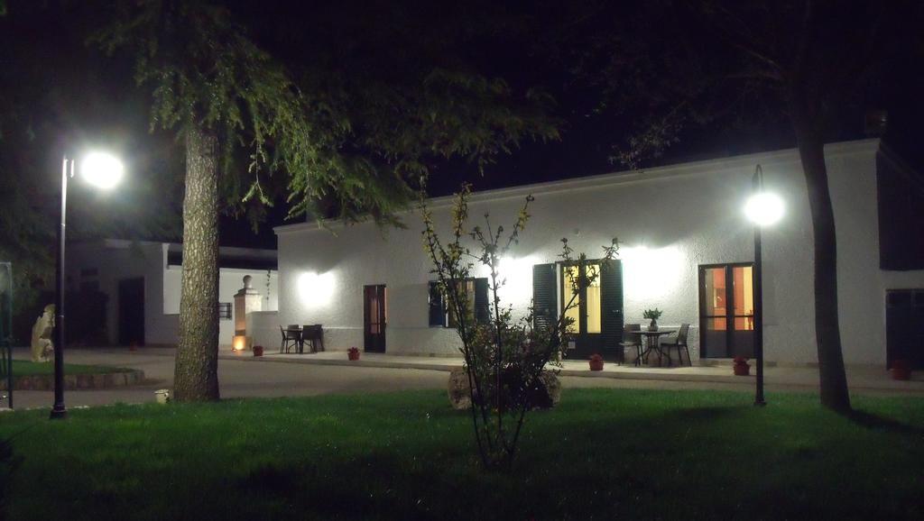La Ferula Bed&Pool Villa Santeramo in Colle Exterior photo